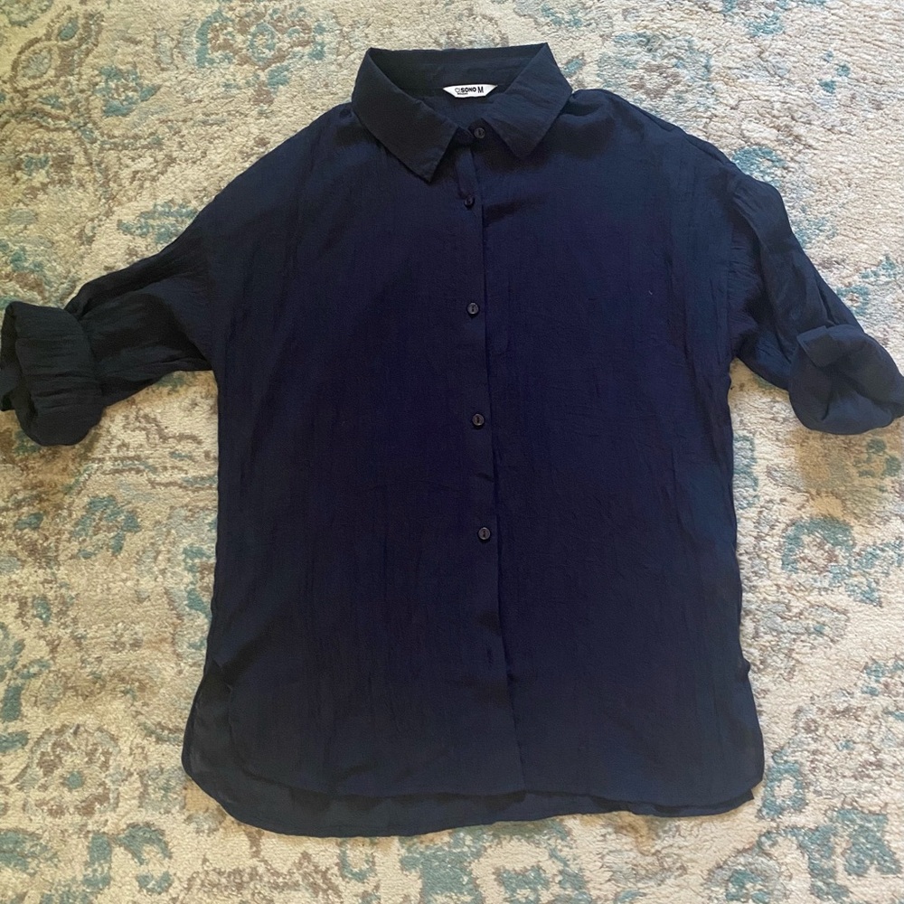 Dark Navy Button-Up Stirt